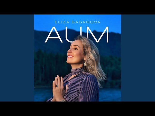 AUM