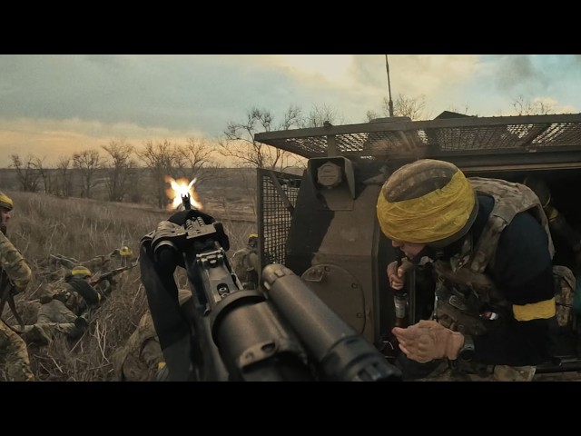 🔴Ukraine War - Ukrainian Forces Storm Russian Held Village During Mechanized Assault • Heavy Combat