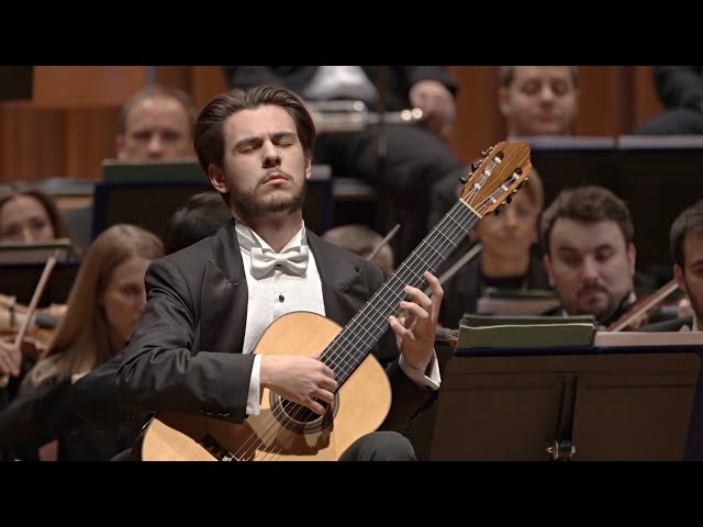 Rodrigo - ADAGIO from Concierto de Aranjuez - Filip Mišković (guitar)