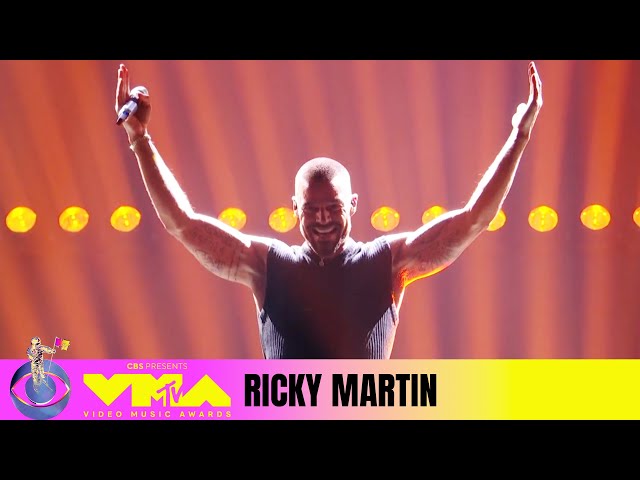 Ricky Martin Performs Latin Icon Medley | 2025 Video Music Awards