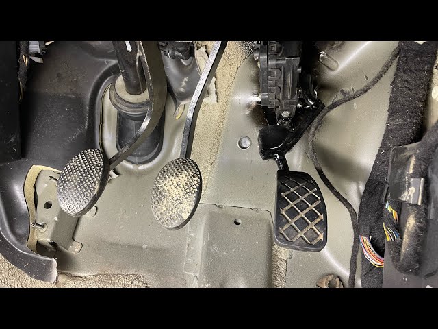 TWIN TURBO V6 RWD MINI - THROTTLE PEDAL