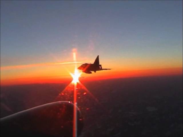 Viggen night ops.