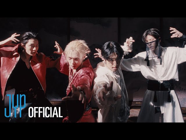 Stray Kids "신선놀음 (DIVINE)" M/V