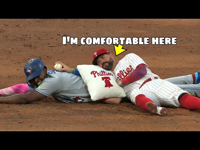 MLB• Bloopers and Oddities 