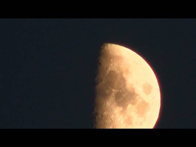 Canon HF200 - The Moon