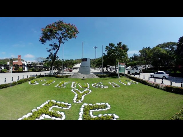 Universidad Catolica de Guayaquil Catolica (VR-360)