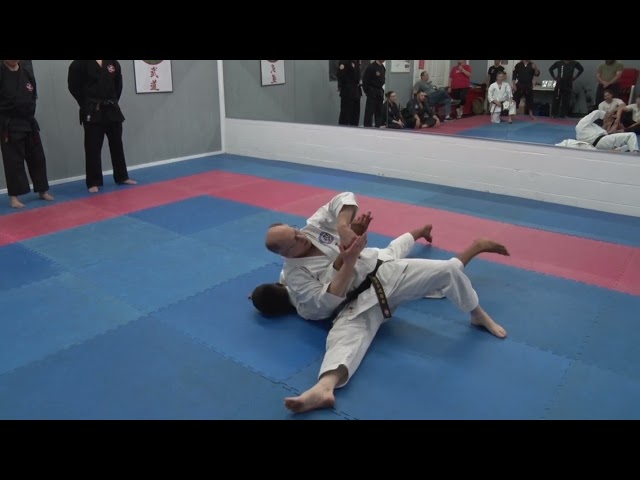 Inside Split Entry Intercepting Hands into Strikes, Locks & Takedowns – Clip #2