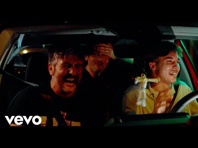 Pole., Estopa - Rumbapop (Video Oficial)