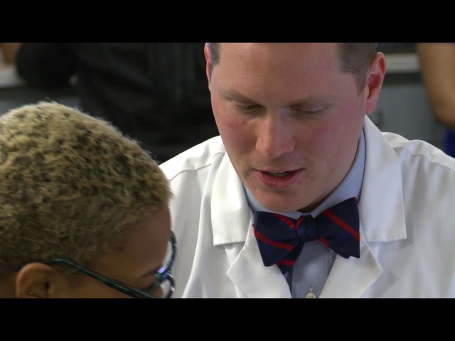 Career switchers in UofL's Post-Bac Pre-Med program