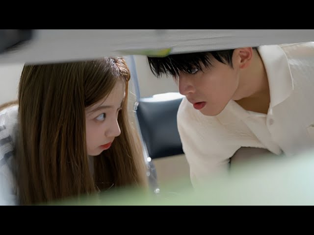 Love at First Sight 💘 ||  High School Love Short Story