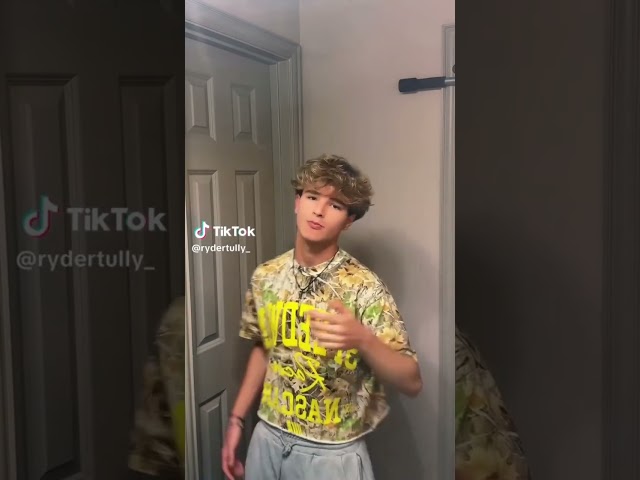 WHOA ￼RYDER SAVE THE DANCE FOR GIA #ria  #justfriends confuse your love….. yea save it for Gia Tully