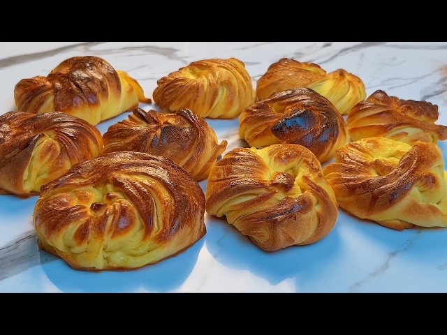 I'VE BEEN LOOKING FOR THIS RECIPE MY WHOLE LIFE! 😍 You DON'T EVEN NEED TO KNEAD IT! Light, tender...
