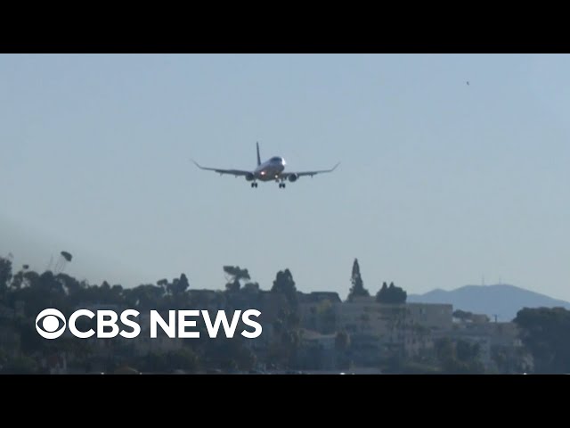 Man tries to breach United Airlines cockpit causing flight diversion