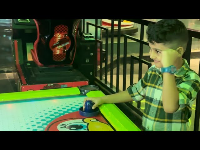 Weekend Vibes with Zelig 🚗 | Drive to Fountain City, Games & Yummy Treats!
