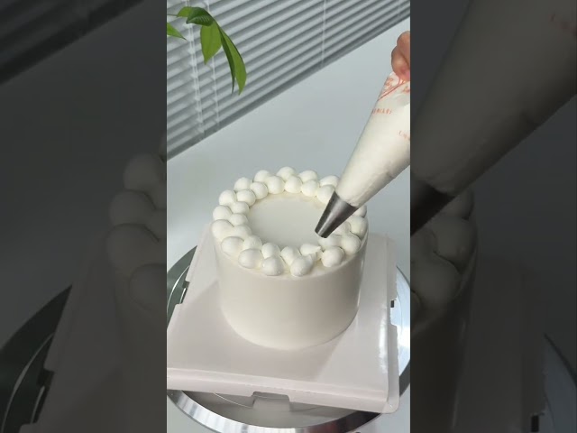 Tutorial on how to use piping tips is here! See the video for the 10-piece #decoratingnozzle