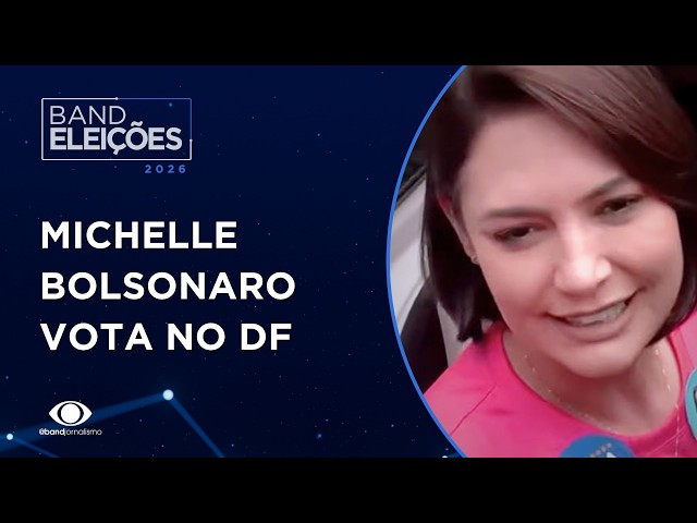 Michelle Bolsonaro vota en el Distrito Federal