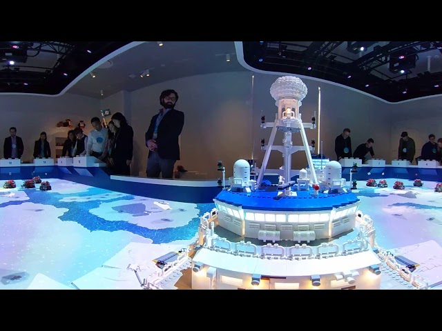 RoboLab Activity in the LEGO House 360 Video