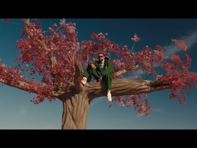 KE TE LLEVE DIOS - BAD BUNNY FT. DRAKE, PROD SOCRAM (Video Oficial)