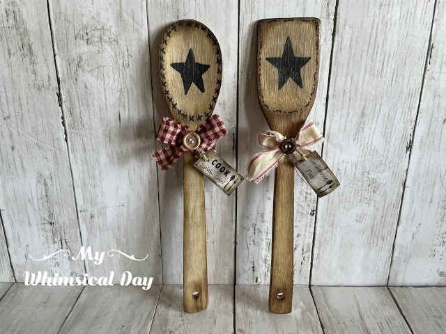 Prim/Rustic Wood Spoons Made to Look Old and Weathered!