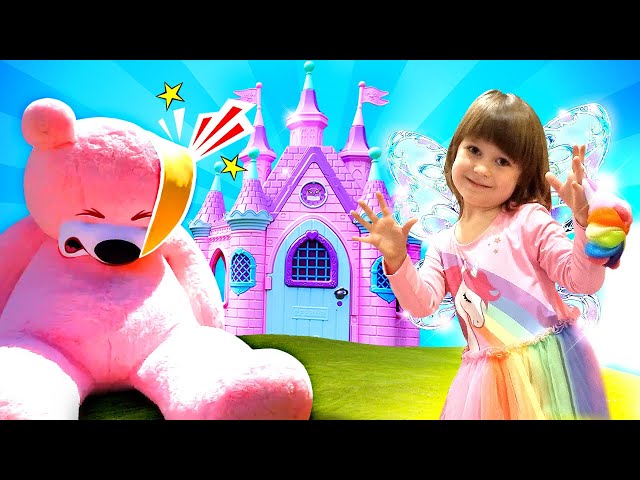 ¡Juegos al doctor con Bianca y su mamá! Videos de juguetes para niños