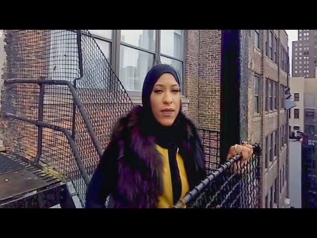 US Fencer Ibtihaj Muhammad's career in 360° VR | The Female Planet | Episode 4