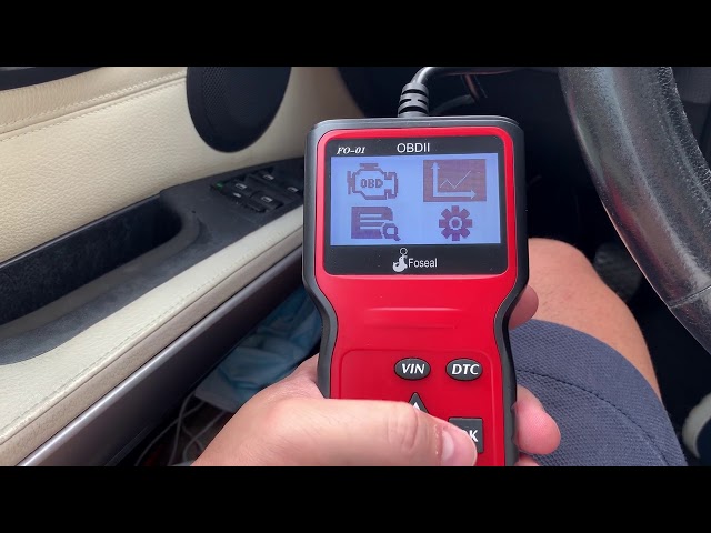 Escáner OBD2 Diagnóstico del Motor Analizador Universal con Lectura y Borrado de Códigos de Error.