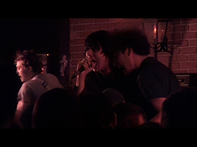 [hate5six] My Chemical Romance - December 03, 2002