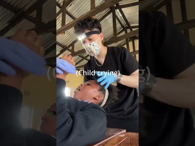 When a child is crying - how to distract/calm 🦷 [Pediatric Dentist]