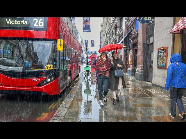 Rainy London City Tour 2026 ☔️ Enjoy a Refreshing Respite from the Heat! | 4K HDR London Walk
