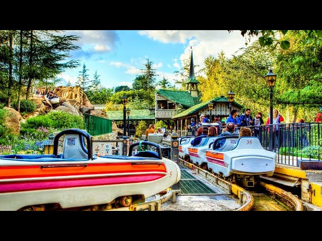 Matterhorn Disneyland Queue Bull Pen full Area music (c.1970-2012)