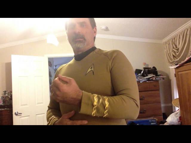 Anovos Star Trek Captain Kirk Gold (Avacado Green)TOS Tunic Review