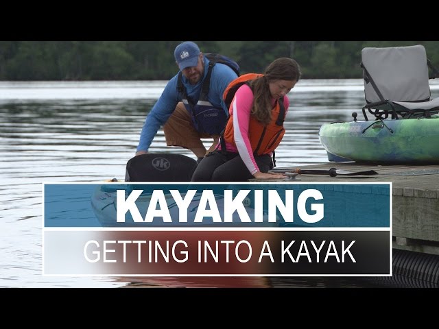 How to Get Into and Out of a Kayak Smoothly and Safely