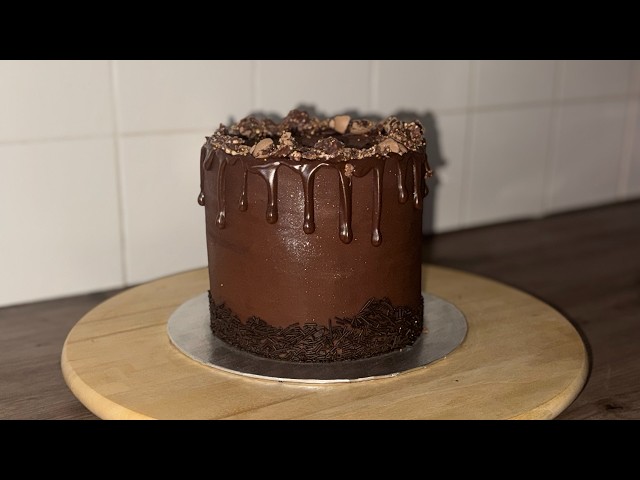 Tirna's Chocolate Brownie Cake