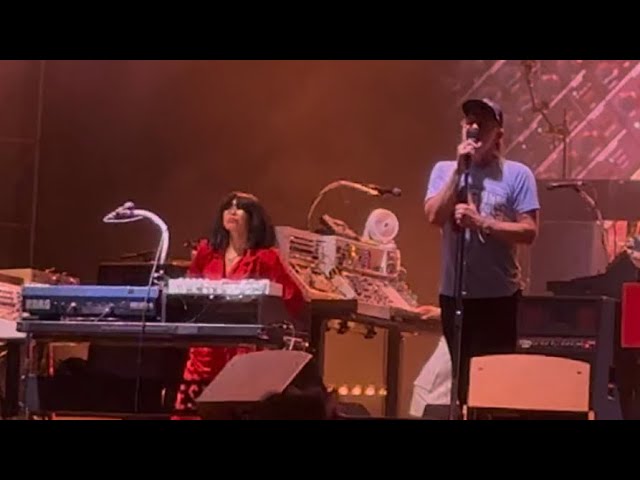 LCD Soundsystem highlight reel from Shaky Knees ‘26