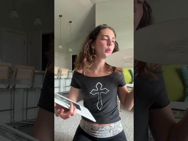 My new apartment… #firstapartment #dayinmylifevlog #dailyvlog #movingvlogs #newapartment #midwest