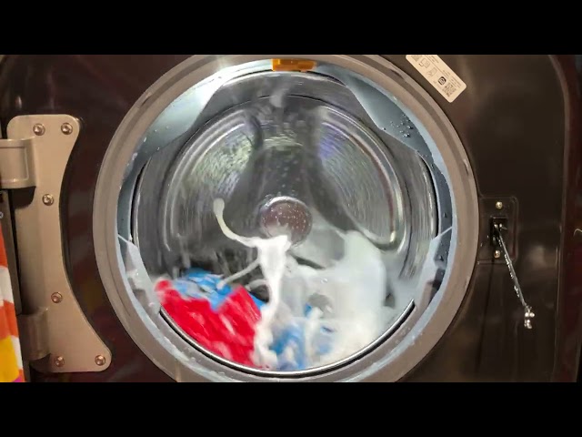LG WM8900 - Open Door Wash
