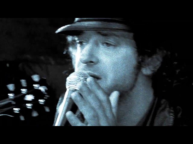 Bajofondo ft. Gustavo Cerati - El Mareo - Video Oficial