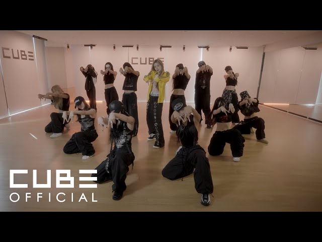 우기 (YUQI) 'M.O.' Choreography Practice Video