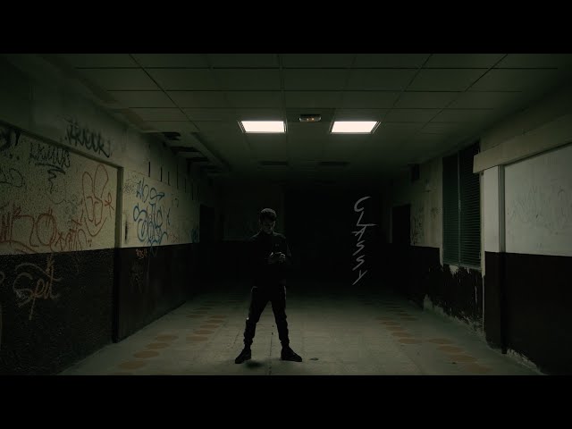 CINK - CLASSY (Videoclip Oficial)