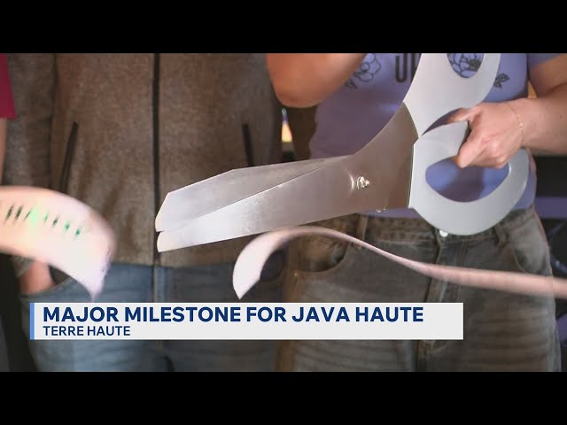 Java Haute celebrates 25 years in the community with the chamber of commerce