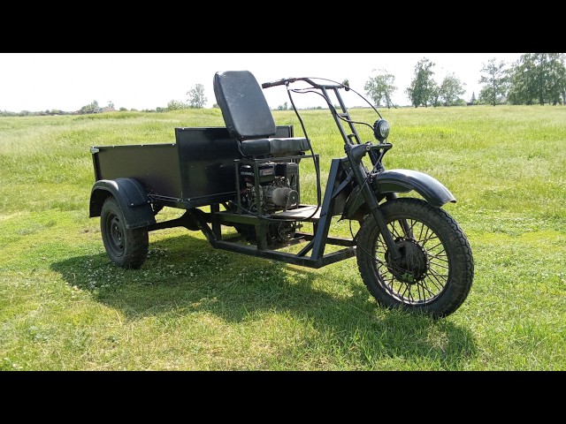 Homemade cargo tricycle with a Lifan engine and a VAZ gearbox