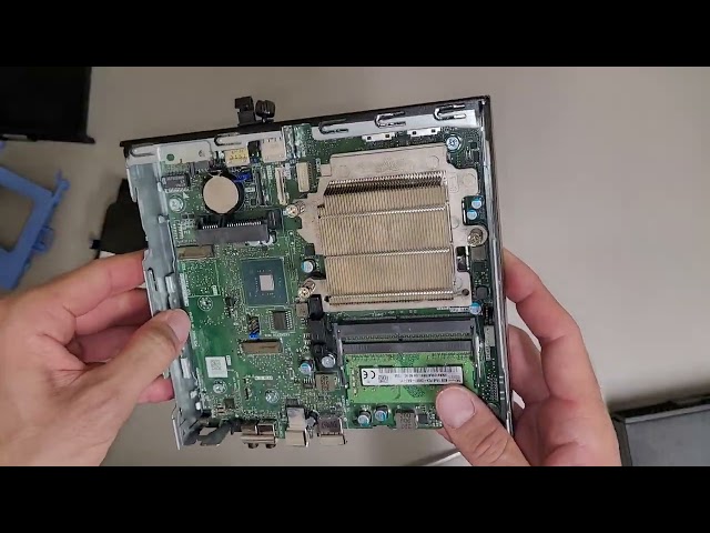 How to replace memory, CPU fan, and access processor in Dell Optiplex 7060 Micro