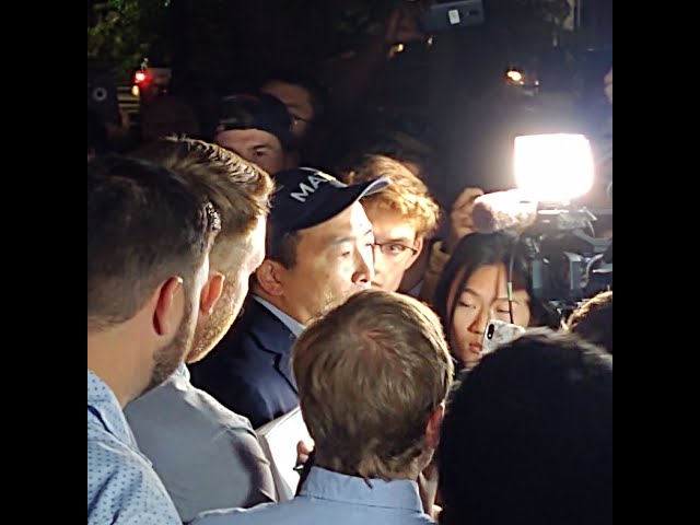 Andrew Yang Rally 360