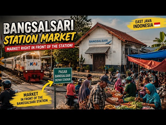 Train Crossing Through Bangsalsari Market | Hidden Railway Life in East Java, Indonesia 🇮🇩