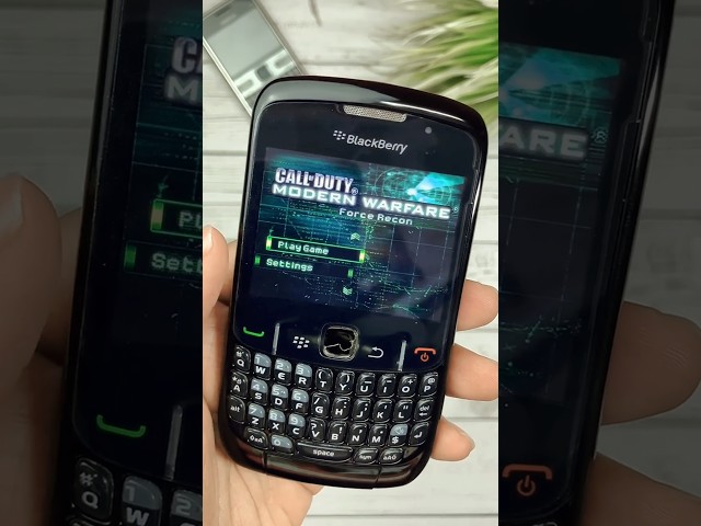 POV: Playing Java Games on 16-Year Old BlackBerry...