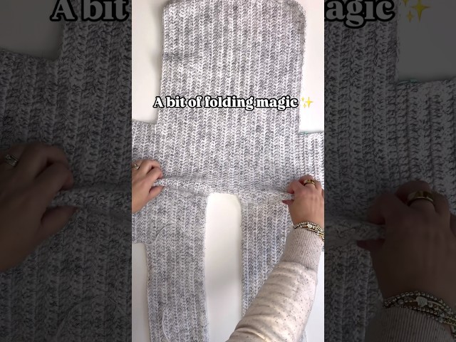 Easy Crochet Cardigan Pattern #easycrochet