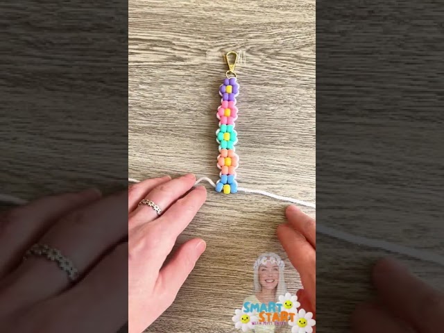 Pony Bead Daisy Bracelet or Keychain Craft | Easy Spring DIY for Kids