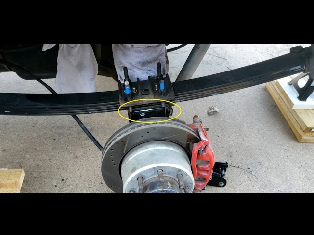 Removing Rear overload and leaf spring blocks from 2011 Ram 2500 - Reverse Level