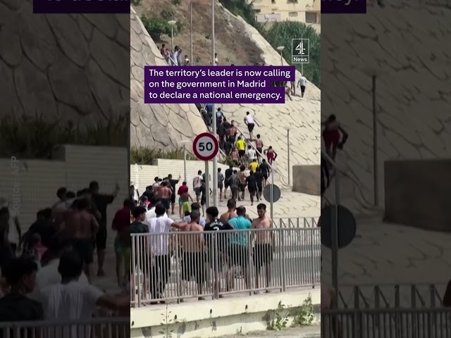 Ceuta calls for 'emergency' as hundreds of migrants swim into Spanish territory