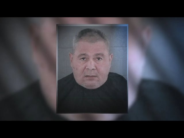 Man walks into police station, confesses to decades-old cold case murder